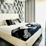 Luxury Lapis Lazuli Meneou