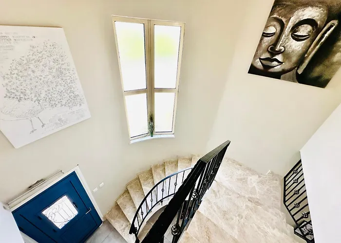 Luxury Lapis Lazuli *