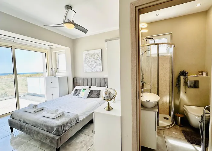 Luxury Lapis Lazuli Meneou