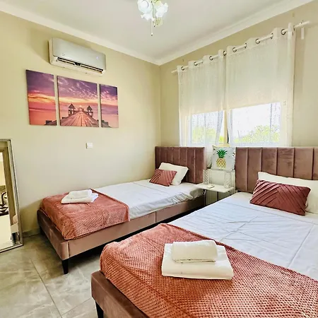 Luxury Lapis Lazuli וילה Meneou