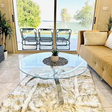 Villa Luxury Lapis Lazuli Meneou