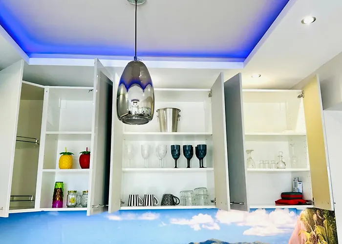 Luxury Lapis Lazuli Vila *