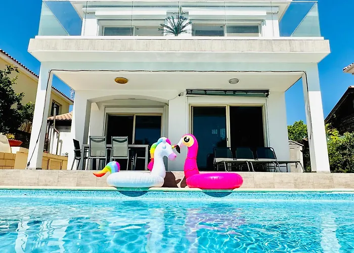 Vila Luxury Lapis Lazuli *